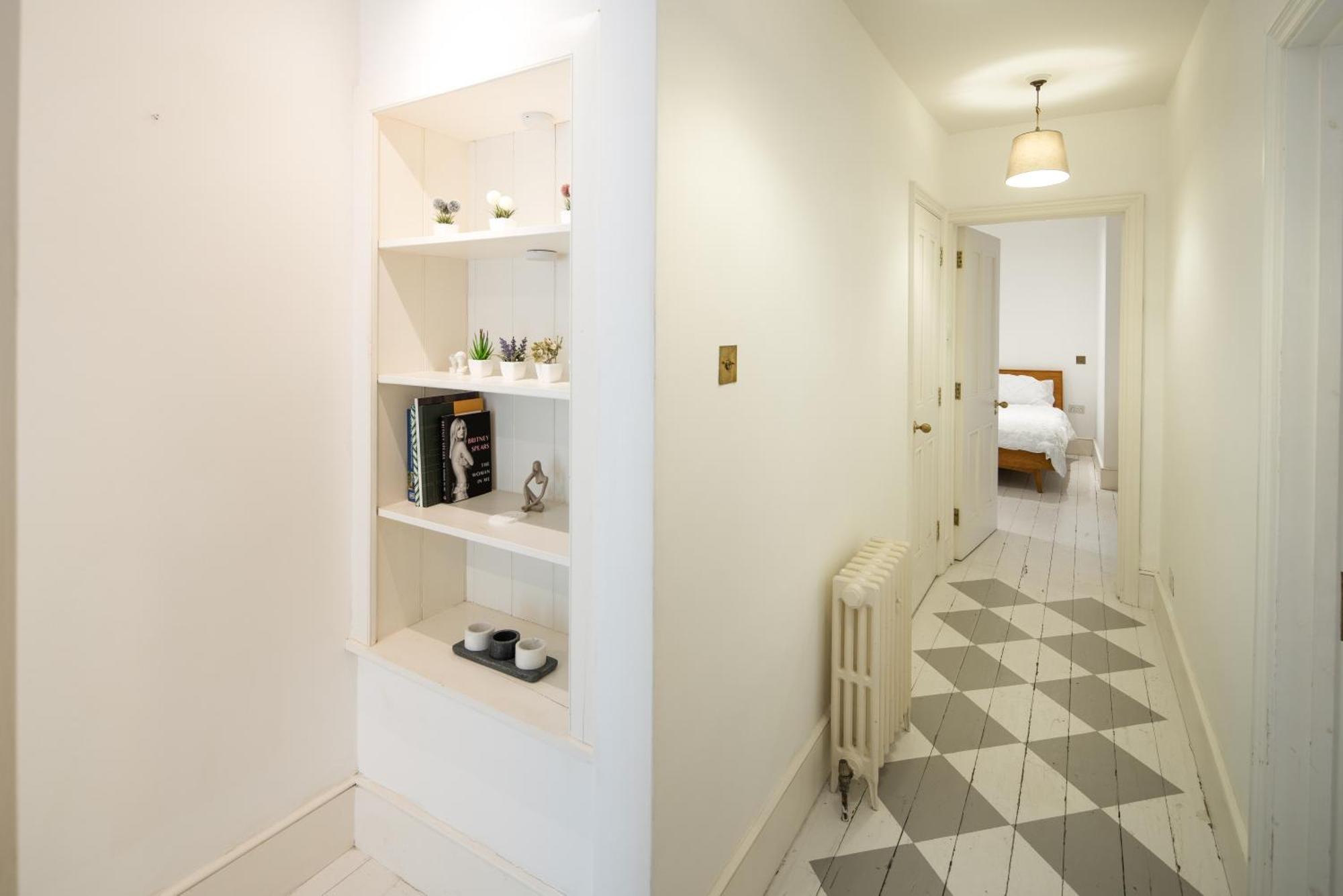 Charming 2-Bed Flat In The Heart Of Nottinghill - Steps From Portobello Rd Market And Nottinghill Bookshop Londres Exterior foto