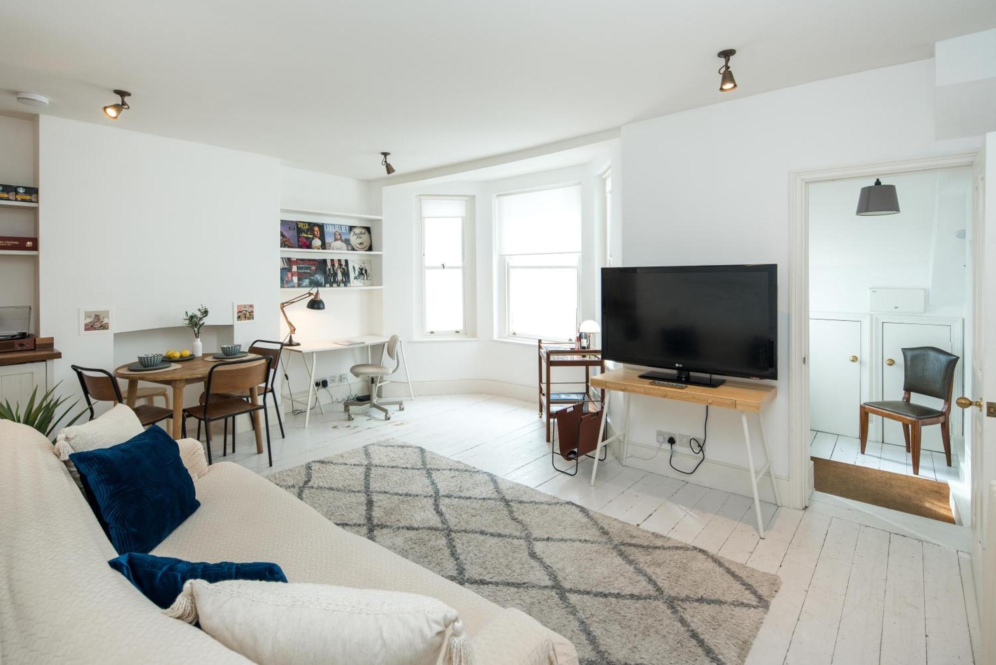 Charming 2-Bed Flat In The Heart Of Nottinghill - Steps From Portobello Rd Market And Nottinghill Bookshop Londres Exterior foto